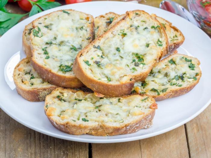 Garlic bread healthy healthyfood food recipes guide dish side low ideas